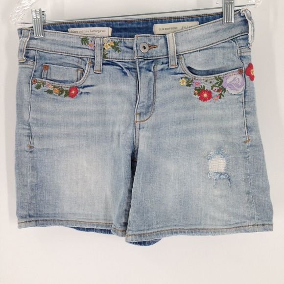 Pilcro and the Letterpress Women's Floral Embroidered Denim Blue Jean Sh… - Picture 2 of 8
